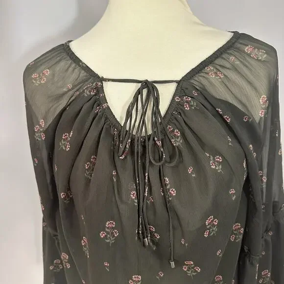 WHBM Whimsigoth Top Sheer Floral Bell Sleeve Peasant Boho Fairy Goth Vamp Green - Picture 8 of 11